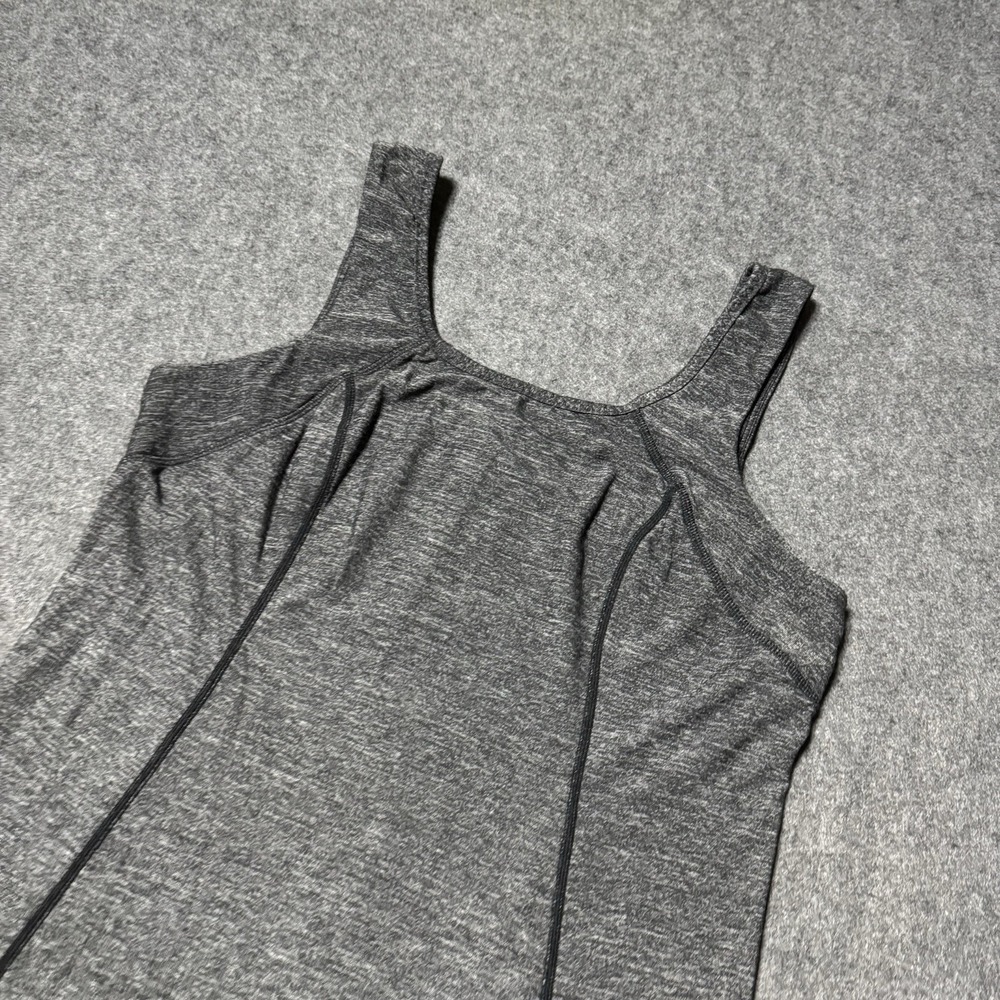 Lululemon Women's Run Free Dash‎ Ruffle Tank Top Heathered Gray Size 8 Athletic - Picture 3 of 7